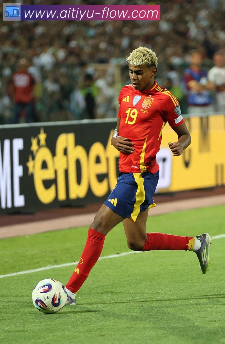 劳塔罗·马丁内斯